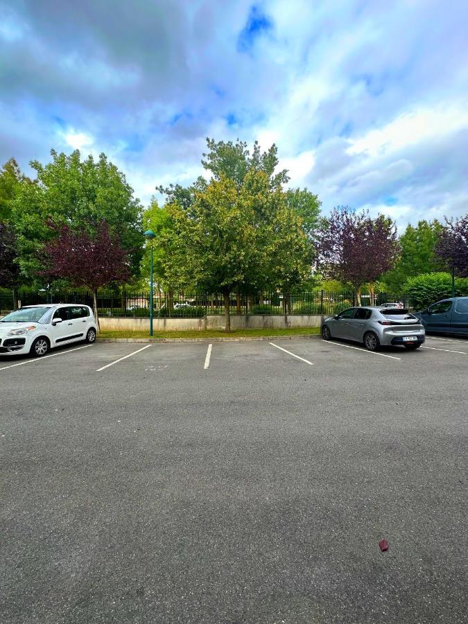 Апартаменти Evasion Feerique - 10Min Disney 30Mn Paris Монтеврен Екстер'єр фото